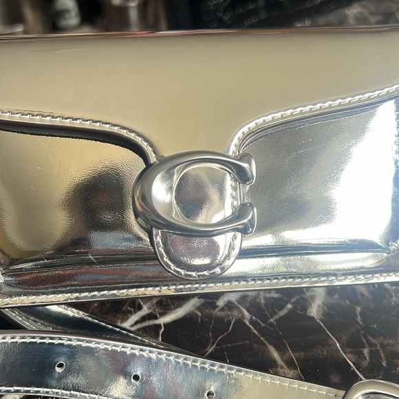 Coach Tabby Shoulder Bag 20 In Metallic silver NWT with crossbody strap - Picture 16 of 17